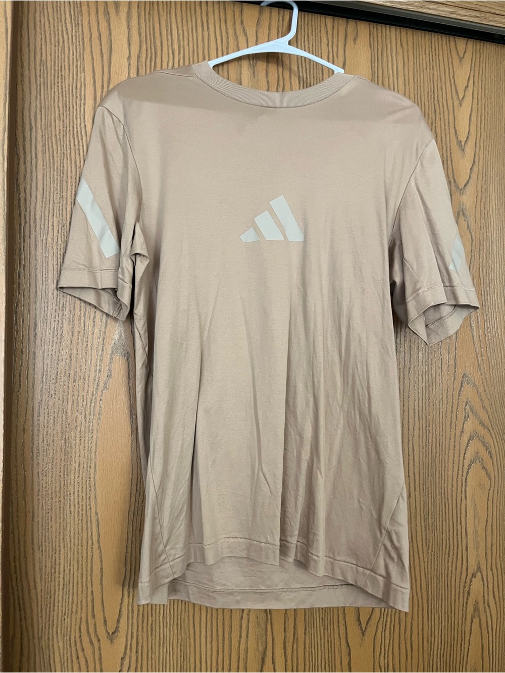 adidas Z.N.E. Tee Men's Athletic T-Shirt Beige Tan Crystal Linen Size small